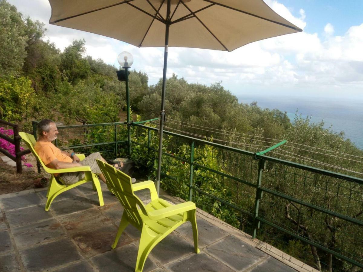 קורניליה Il Sole Di Valletonda Holiday House מראה חיצוני תמונה